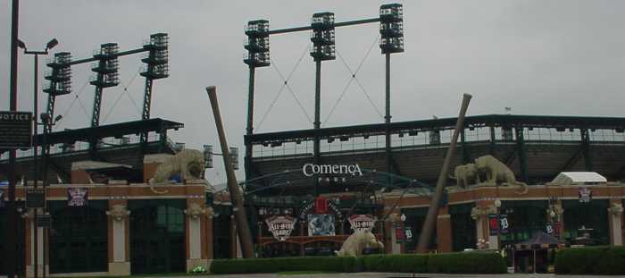 Rolling Stones merchandise for Comerica Park show is in Detroit Tigers  colors